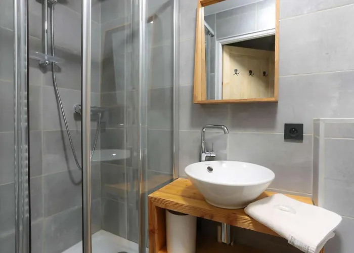 Alpesi faház Triplex 75m² - 2 Chambres, 1 Cabine, Cheminee, Wifi, Proche Pistes Et Commerces - Fr-1-637-11 Val Thorens