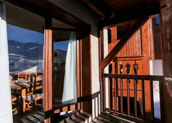 Triplex 75m² - 2 Chambres, 1 Cabine, Cheminee, Wifi, Proche Pistes Et Commerces - Fr-1-637-11 *